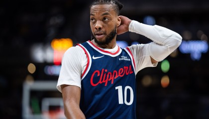 kaiyun-小卡：加兰性格外向&amp;爱开玩笑 他与大家相处融洽&amp;总能带来正能量