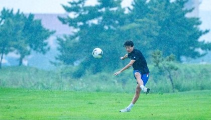 开云体育-绿茵18洞足高运动嘉年华(青岛站)开启